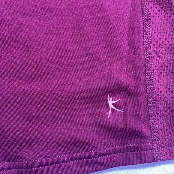 Active Top - Picture 3 of 4